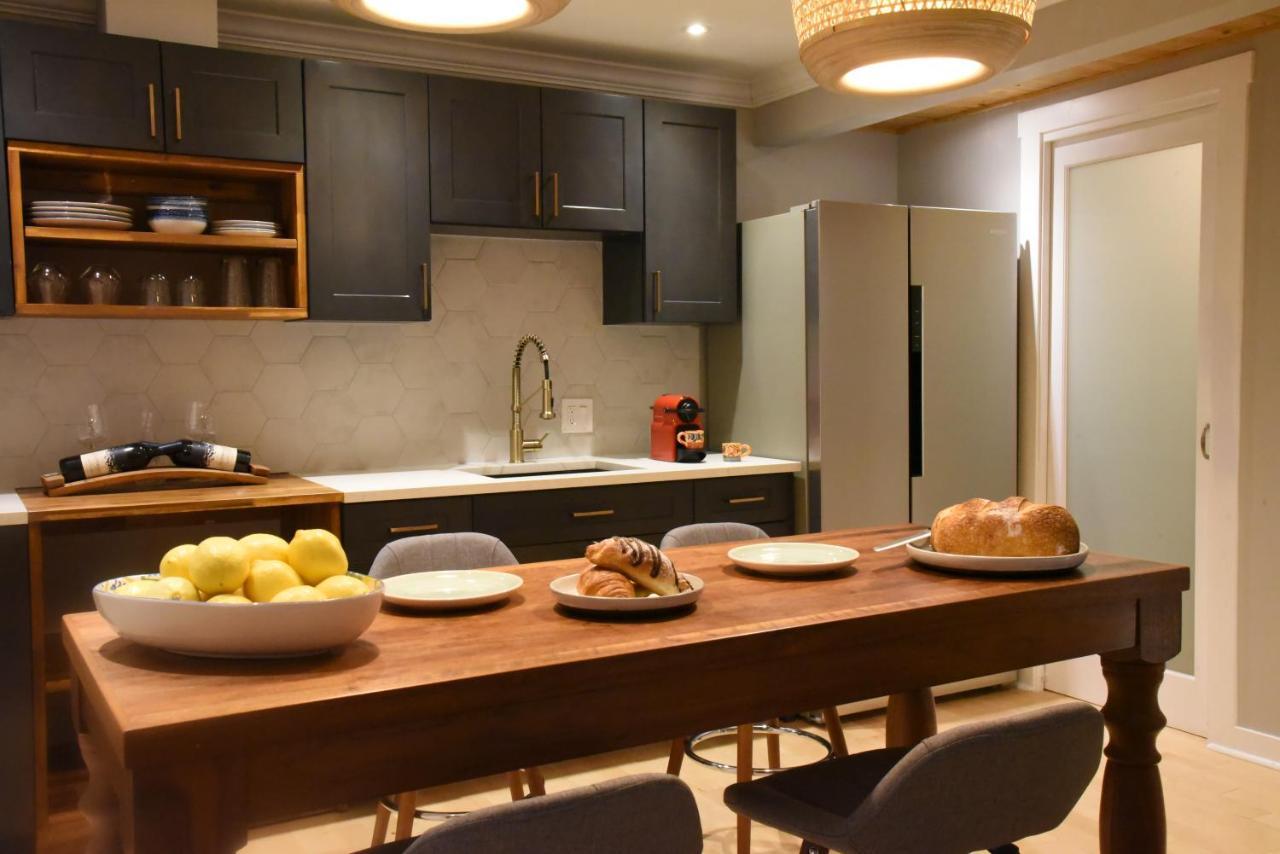 Les Chambres Roses West Kelowna Εξωτερικό φωτογραφία