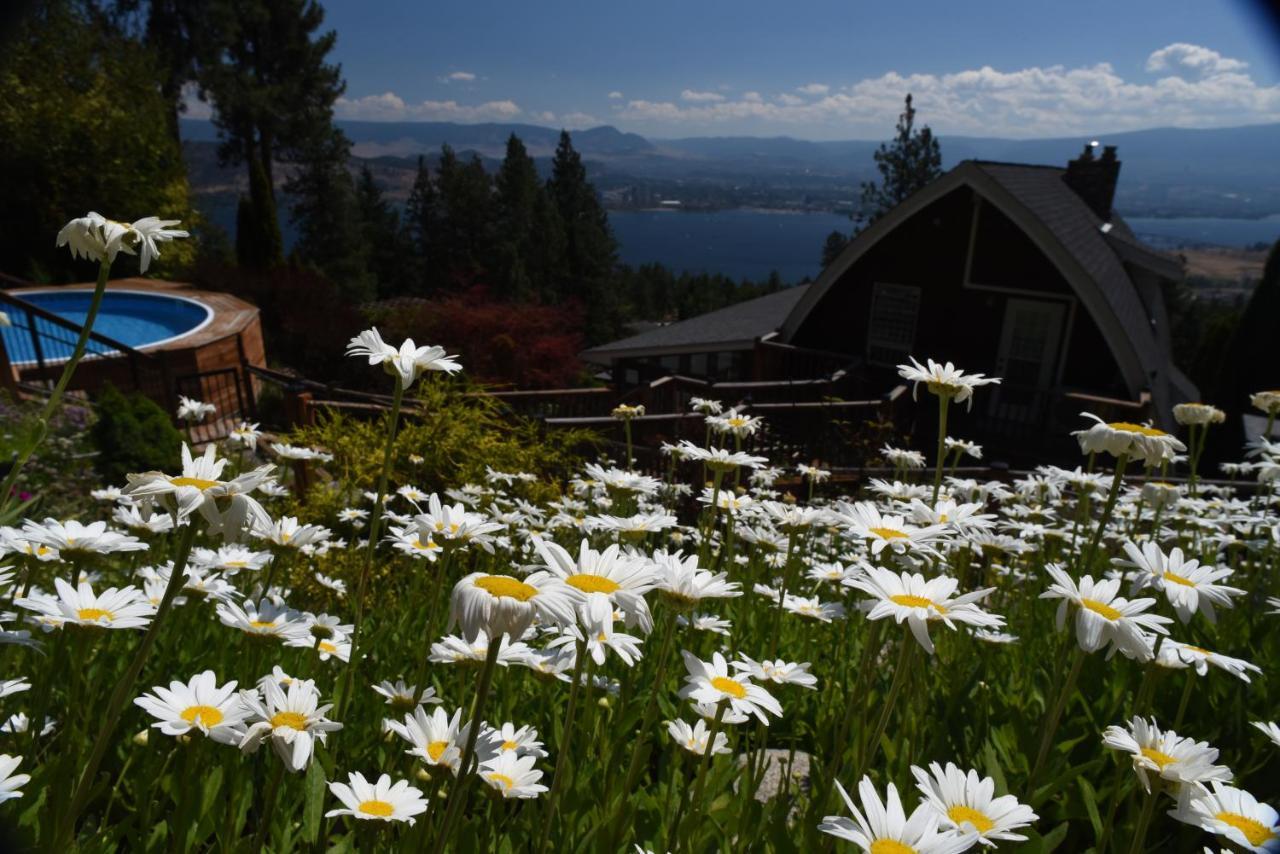 Les Chambres Roses West Kelowna Εξωτερικό φωτογραφία