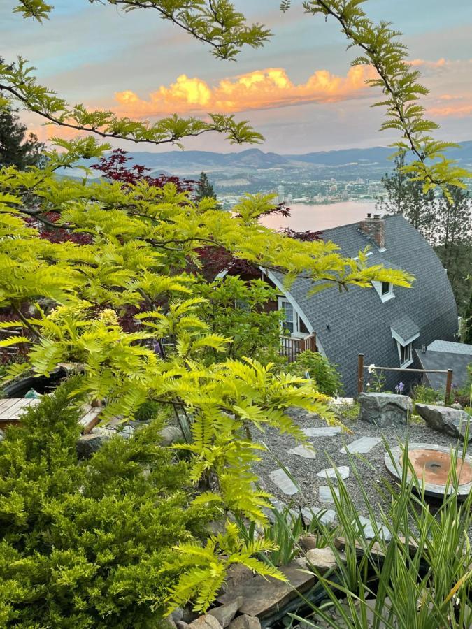 Les Chambres Roses West Kelowna Εξωτερικό φωτογραφία